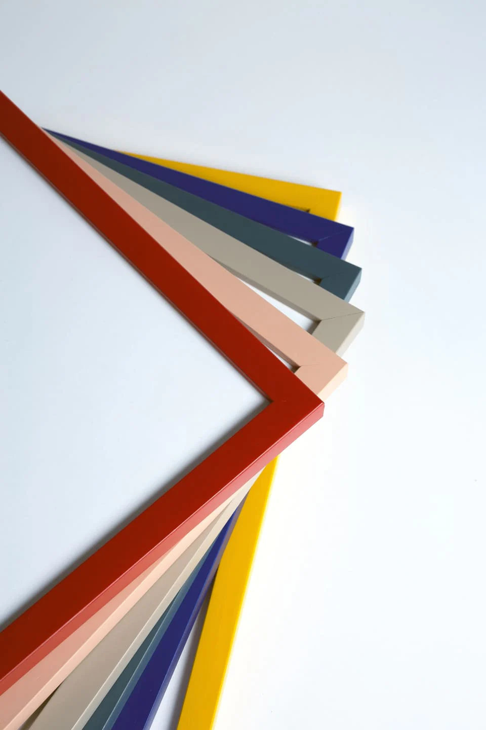 Envision wooden frames made in Italy