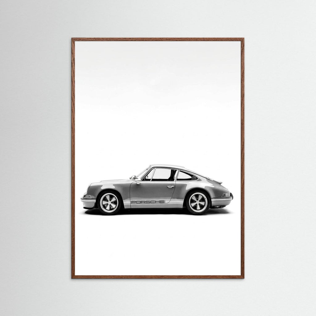 911