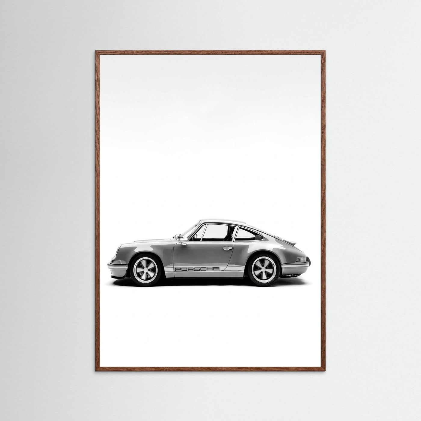 911